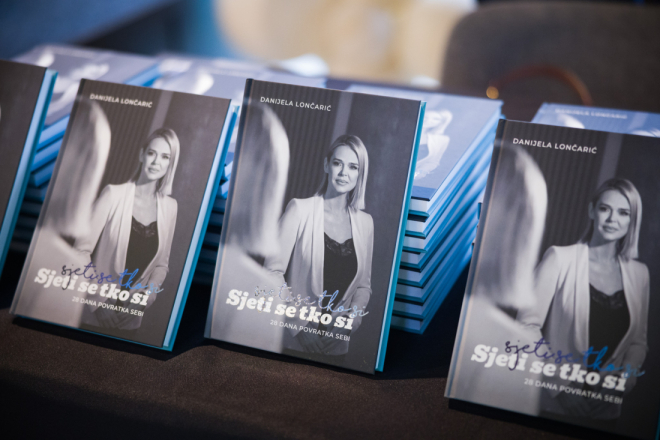 U Puli i Vodnjanu predstavljanje knjige 'Sjeti se tko si' Danijele Lončarić