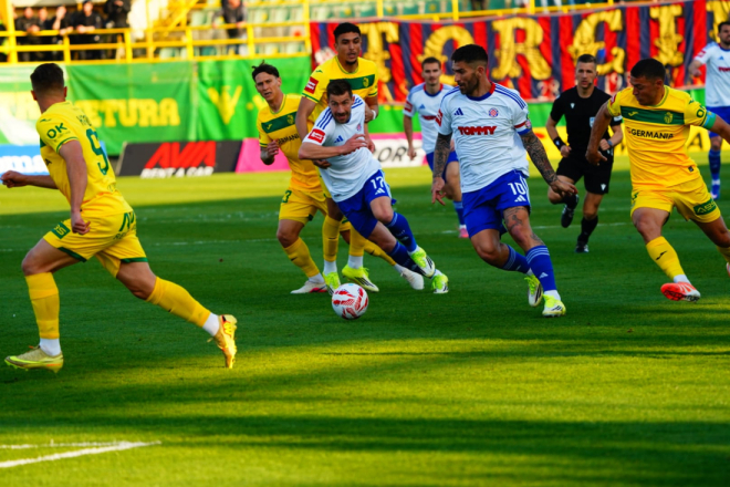 Foto: Livaja i Pajaziti slomili Istru na Drosini, Agada ublažio poraz pred 6.000 gledatelja