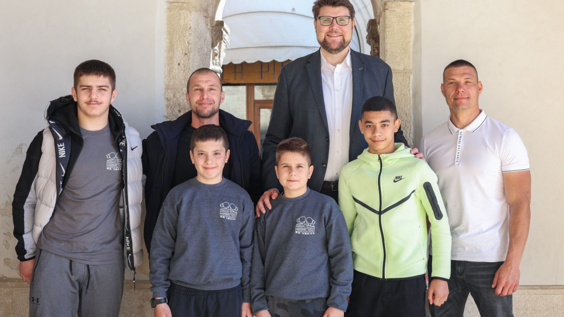 Mladi pulski boksači briljirali na prvenstvu: Grbin ih primio u Komunalnoj palači