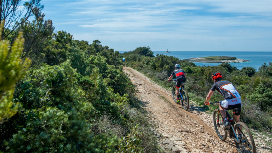 Adrenalin na Kamenjaku: u Premanturu stiže međunarodni MTB spektakl s natjecateljima iz 15 zemalja
