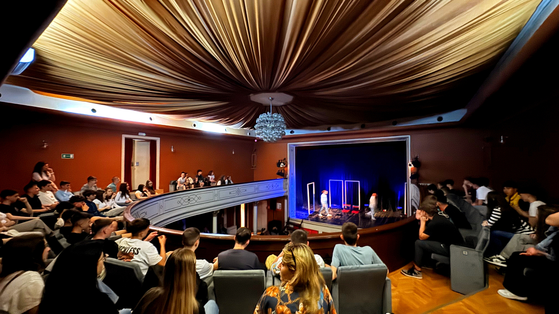 Rovinj domaćin Dana medijske pismenosti: Više od 200 učenika uči o opasnostima digitalnog svijeta