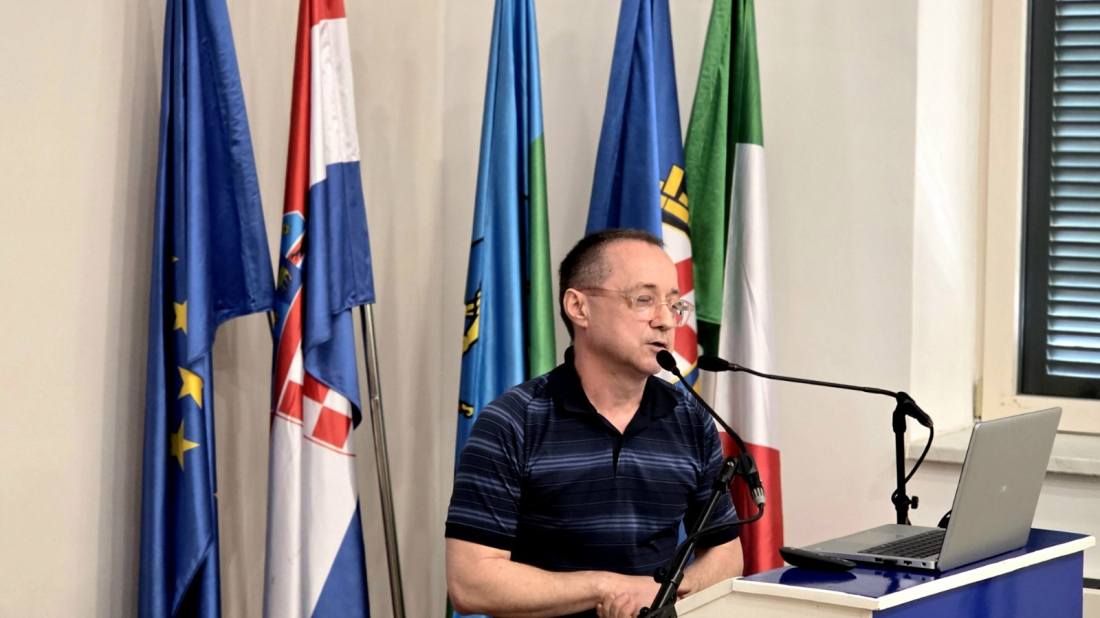 “MI SMO NASTRANA I RASISTIČKA DRŽAVA! 50% poslodavaca su čudovišta, radnici rade 300 sati za 850 eura”