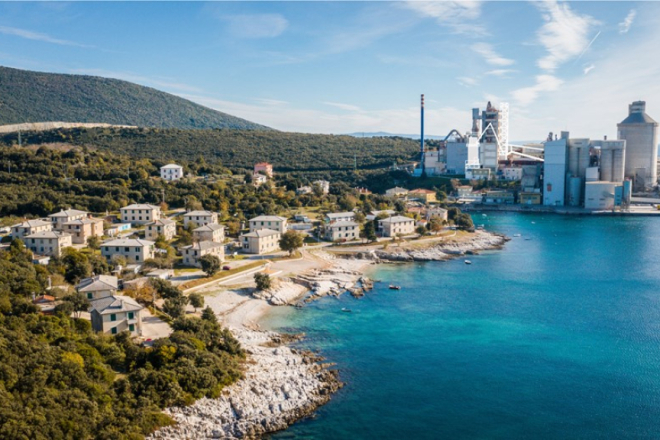 MILIJUNSKI PROJEKT ILI RIZIK ZA MJEŠTANE? Paus traži izmještanje spremnika CO₂ dalje od naselja Koromačno