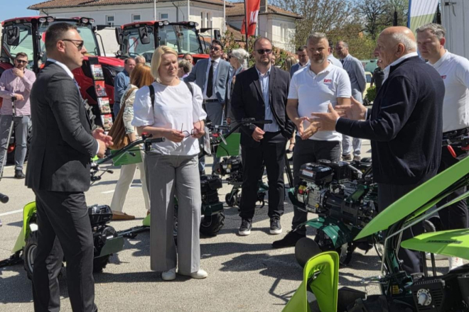 FOTO AgroTerra Istra otvorila vrata: 160 izlagača, moderna mehanizacija i okusi Istre na jednom mjestu