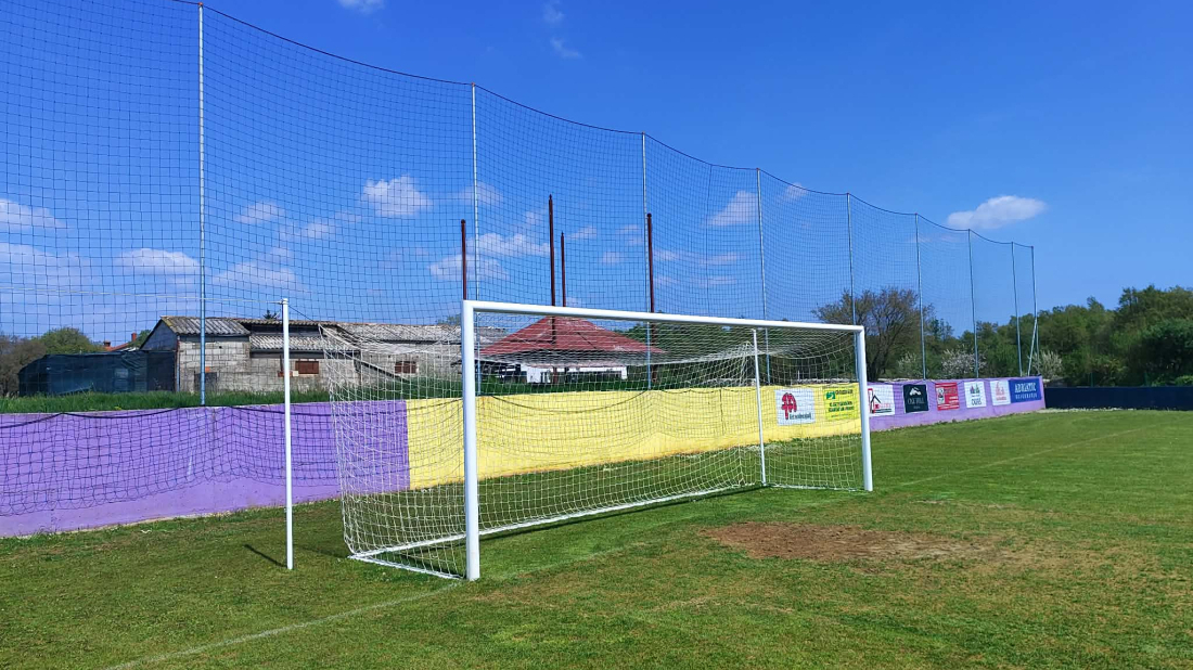 Dovršen projekt opremanja SRC-a Suhača: Novi golovi, semafor i oprema za sportaše