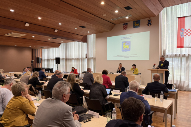 Besplatan prijevoz za srednjoškolce: Županija rebalansom proračuna osigurala dodatna sredstva