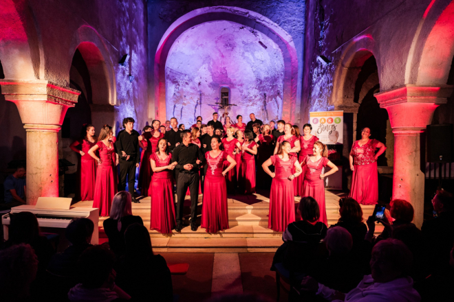 Istra postaje pozornica Europe: Deseci zborova stižu na FAKS festival!