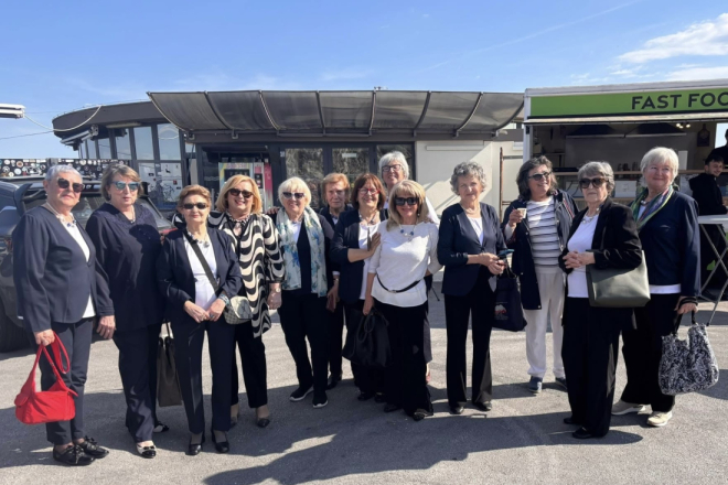 Rovinjke oduševile u Mošćeničkoj Dragi na „Liburnijsko-istarskom pjesničkom điru“