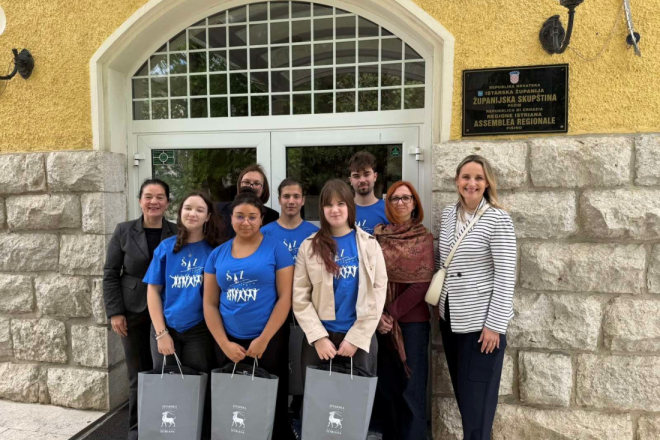 Buzetski srednjoškolci otvorili pitanje zdravstvenog odgoja, podržala ih Županija