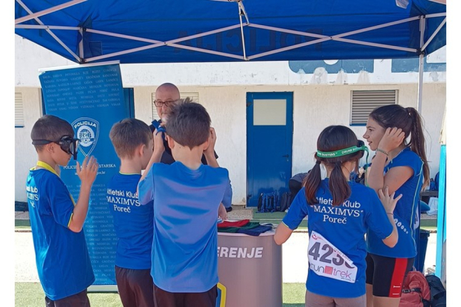 Policija u Puli mladima približila zanimanje i sigurnost na Otvorenom prvenstvu Istre