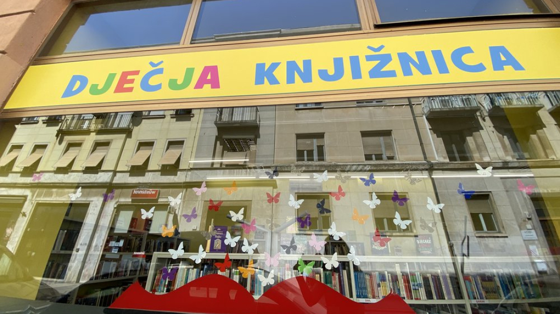 Kako odgajati bez batina? Ove srijede predavanje za roditelje u pulskoj Dječjoj knjižnici