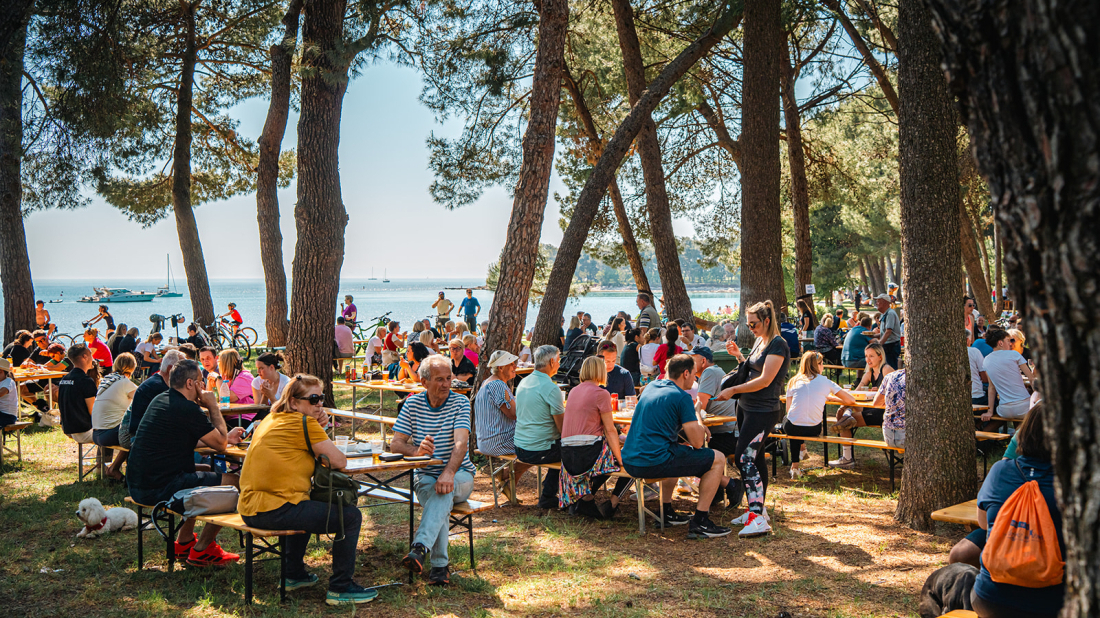 Prvi maj u Novigradu: Piknik uz glazbu, biciklijadu i bogatu gastro ponudu