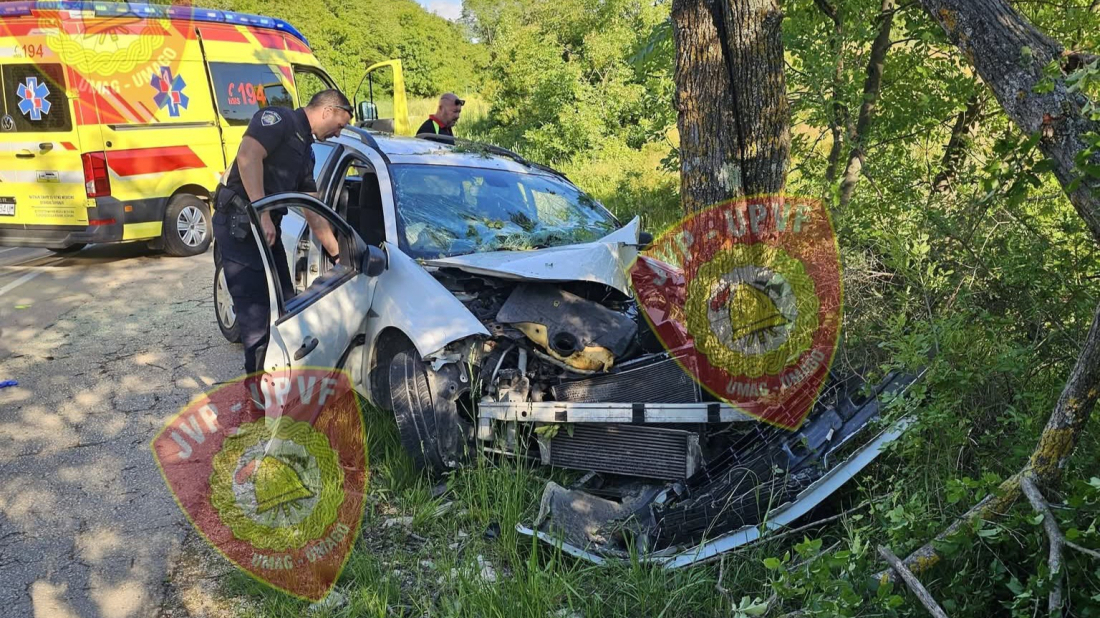 Između Kaštela i Plovanije teško stradao slovenski vozač nakon slijetanja u stablo