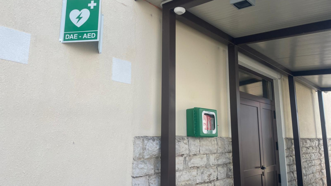 Umag postavio još defibrilatora: Ukupno ih sada imaju 11