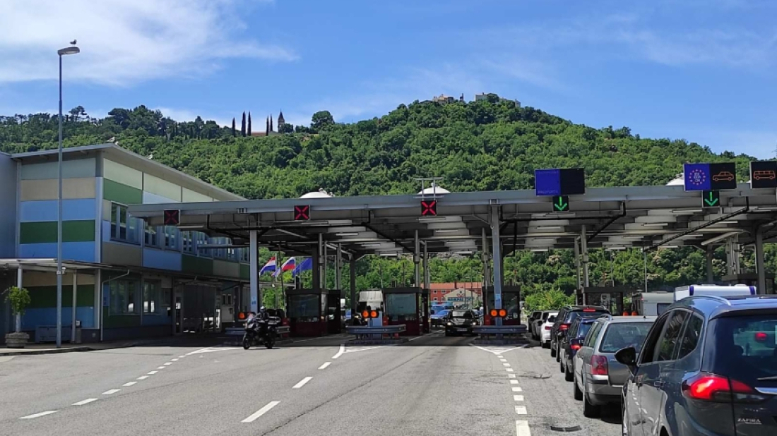 Slovenija produljila kontrole na granicama s Hrvatskom i Mađarskom