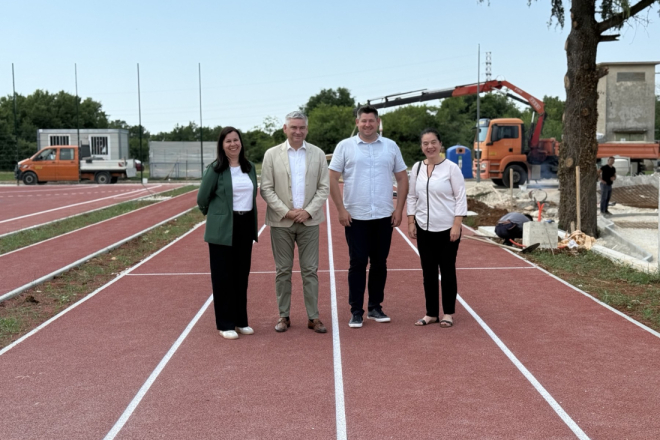 Nova škola i sportska dvorana u Svetvinčentu spremne za početak jednosmjenske nastave