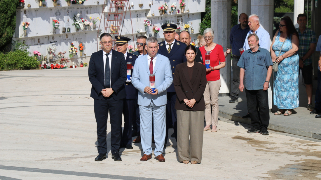 Uoči Dana državnosti Miletić poručio: Čuvamo uspomenu na branitelje i vrijednosti na kojima je stvorena Hrvatska