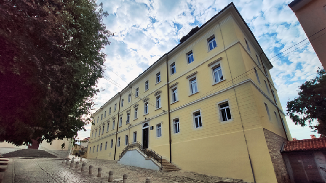 OŠ Vladimira Nazora dobiva novo igralište, a u pripremi je i energetska obnova! Nimčević: Ta nam je škola oduvijek važna