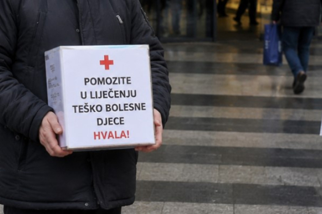 Novi val prijevara u Istri: Predstavljaju se kao osobe s invaliditetom i od prolaznika traže novac