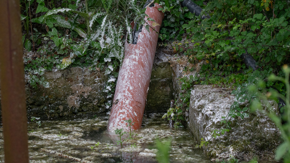 Na izvoru Fontanela pronađena nepoznata tvar, Zelena Istra zatražila hitan nadzor nadležnih službi!