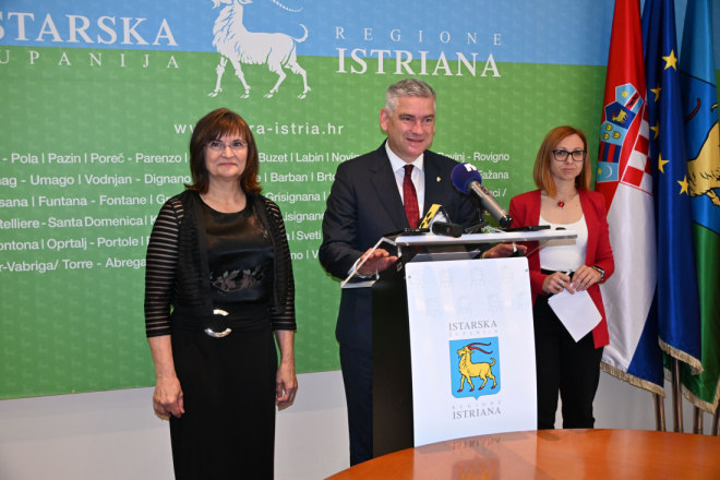 Miletić predstavio rezultate prve godine mandata: Velika ulaganja u zdravstvo, škole i infrastrukturu