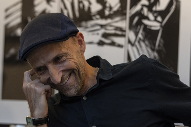 Danijel Žeželj stiže u Rovinj: Predstavlja grafičku novelu „Ritam srca” uz slikanje uživo i glazbeni performans