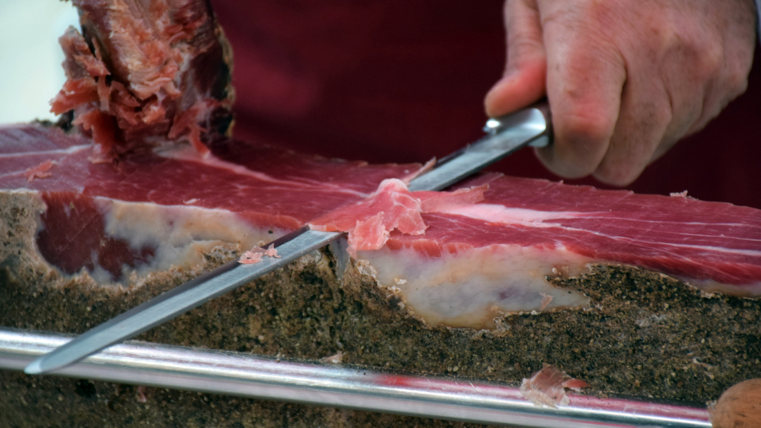 Otvorene prijave za Ljetni festival istarskog pršuta - traže se izlagači za najveću ljetnu gastro priču!