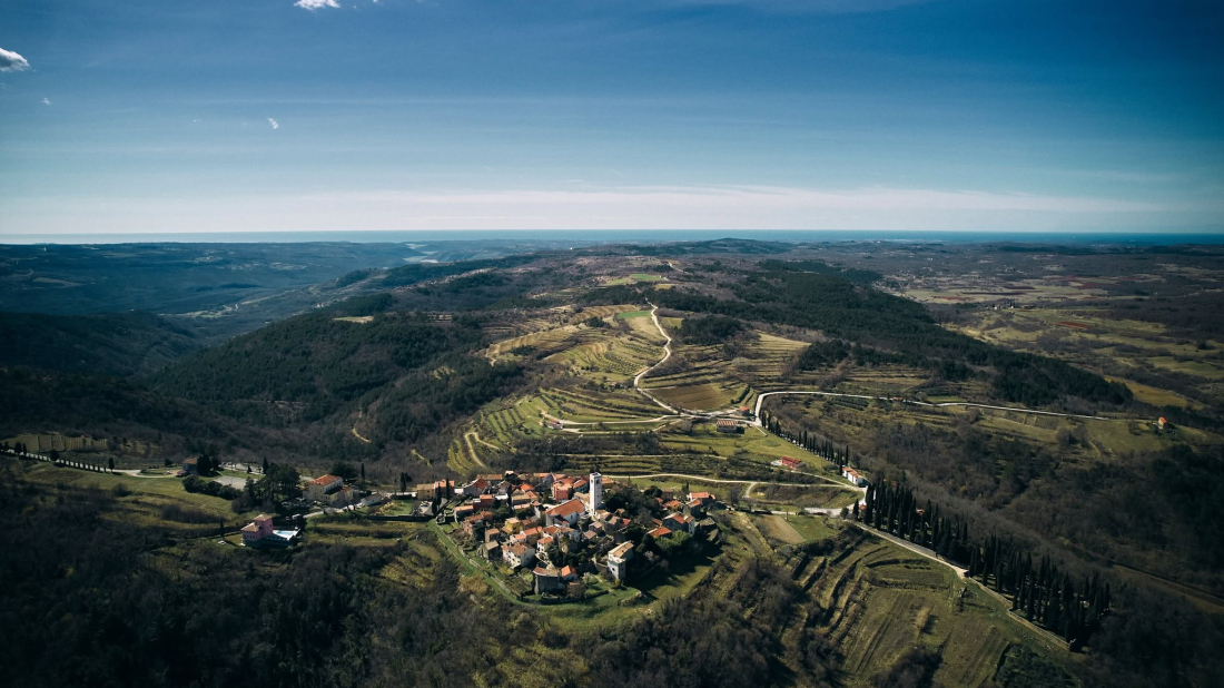 Oprtalj u subotu postaje pozornica vatre, umjetnosti i magije