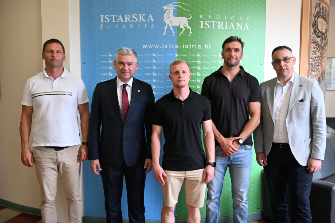 Župan Miletić primio boksačkog prvaka Hrvatske Patrika Licula
