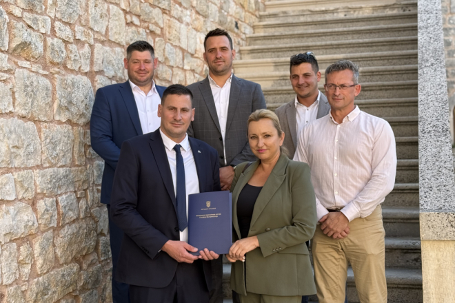 U Savičenti potpisan ugovor vrijedan 7,6 milijuna eura: Velika ulaganja u vodovodnu i odvodnu mrežu na jugu Istre