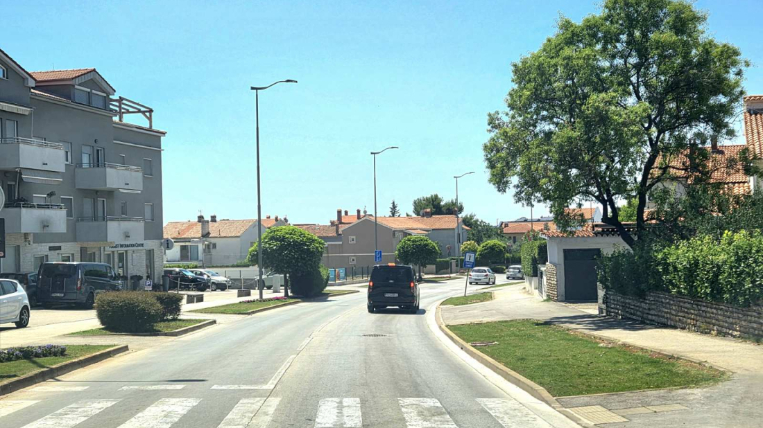 Nasilna noć u Medulinu: policija istražuje napade u kojima su ozlijeđene tri osobe