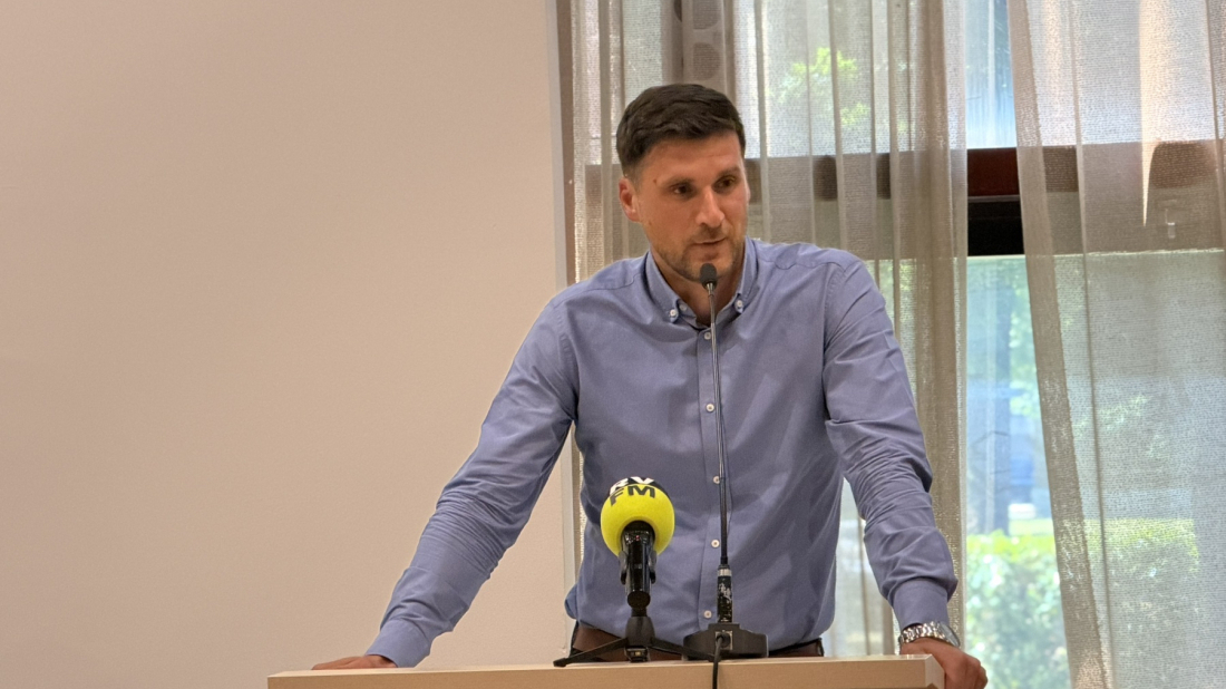 Ferenac se ispričao Koraci, Miletić poručio: „To ste učinili temeljem sudske nagodbe“