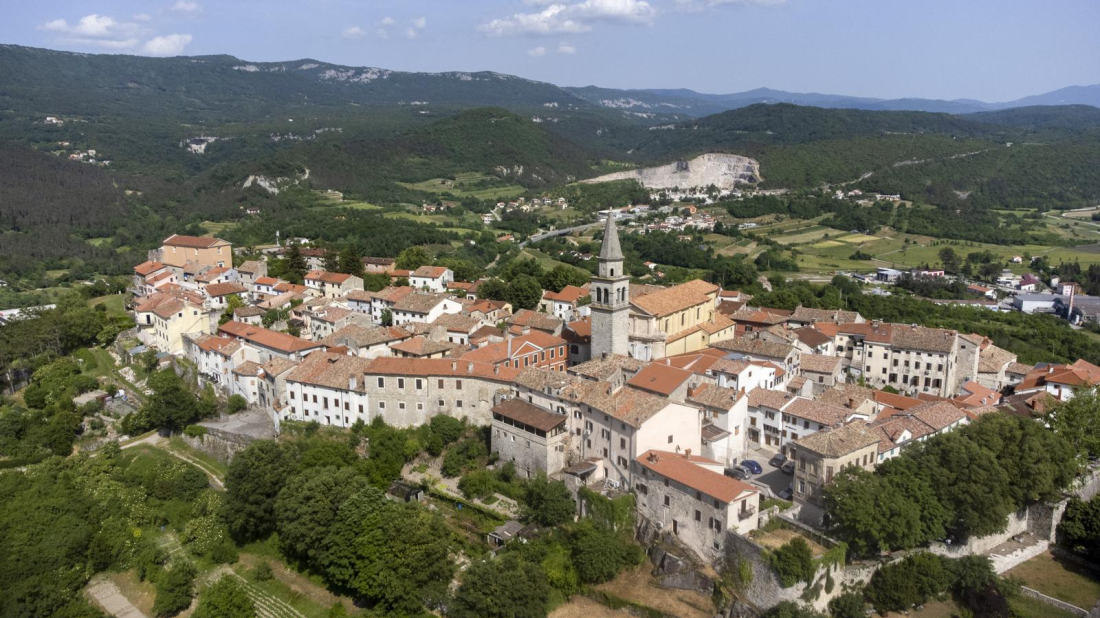 Dan žalosti u Buzetu nakon tragične smrti 13-godišnjaka