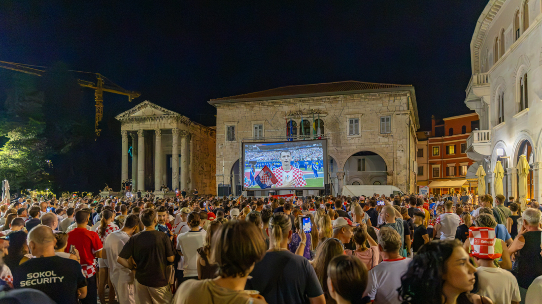 Forum postaje navijačka zona: Pula organizira prijenos utakmice Hrvatske i Portugala