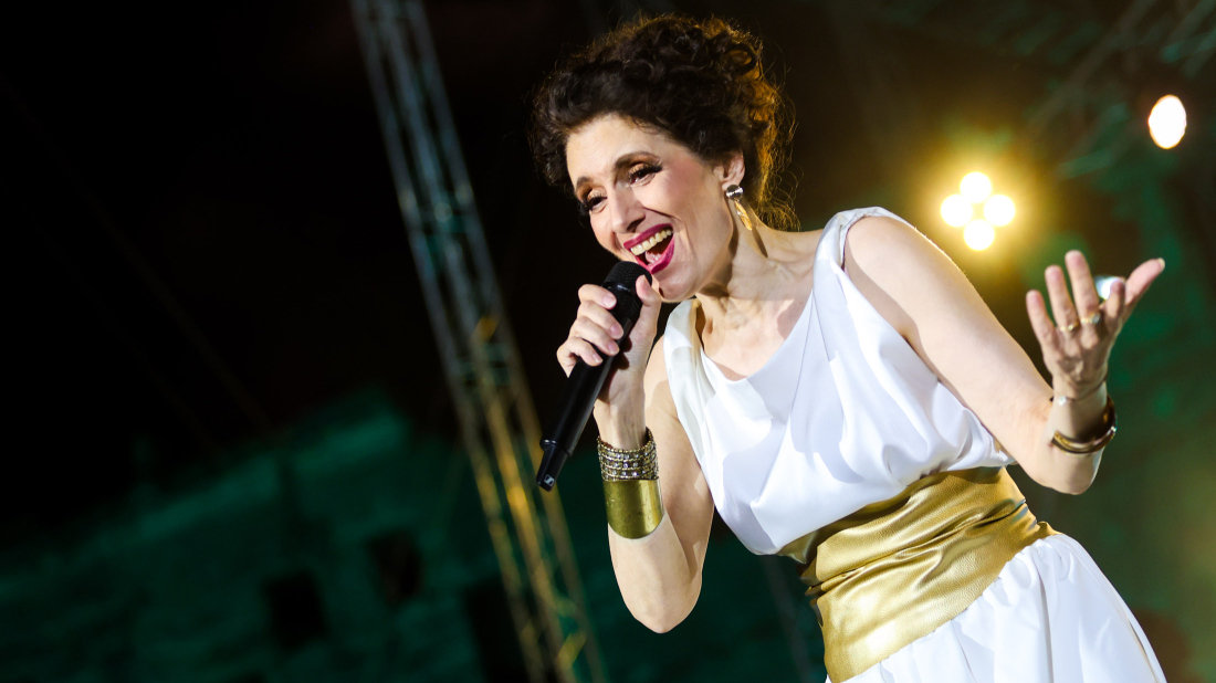 Doris Dragović večeras u Rovinju: Glazbena diva donosi svoje najveće hitove
