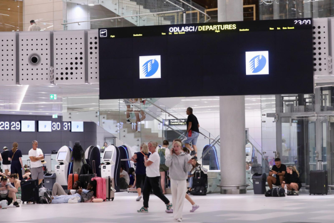 Besplatna ručna prtljaga, lakši povrat novca i nova prava: EU usvojio velika pravila za putnike u zračnom prometu