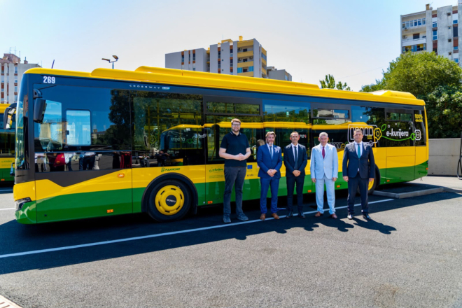 Pula dobila prve električne autobuse: U promet krenulo šest novih vozila, još toliko stiže do kraja kolovoza