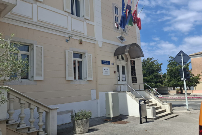 Akcija USKOK-a u Bujama! Na meti istražitelja i gradonačelnik Fabrizio Vižintin