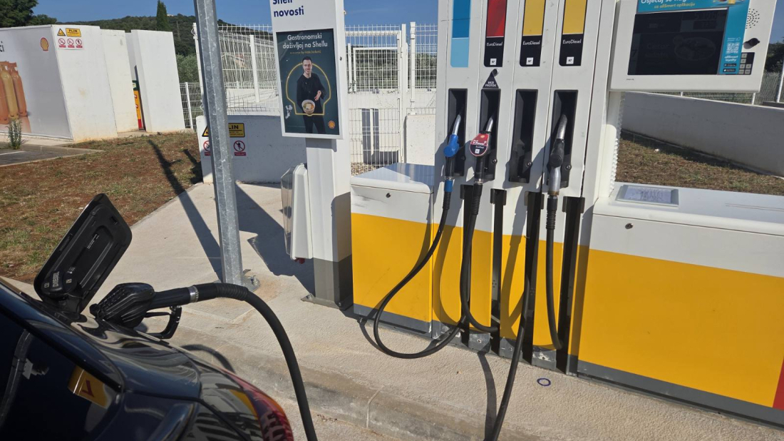 LOŠE VIJESTI ZA VOZAČE: Od utorka značajno poskupljenje goriva!