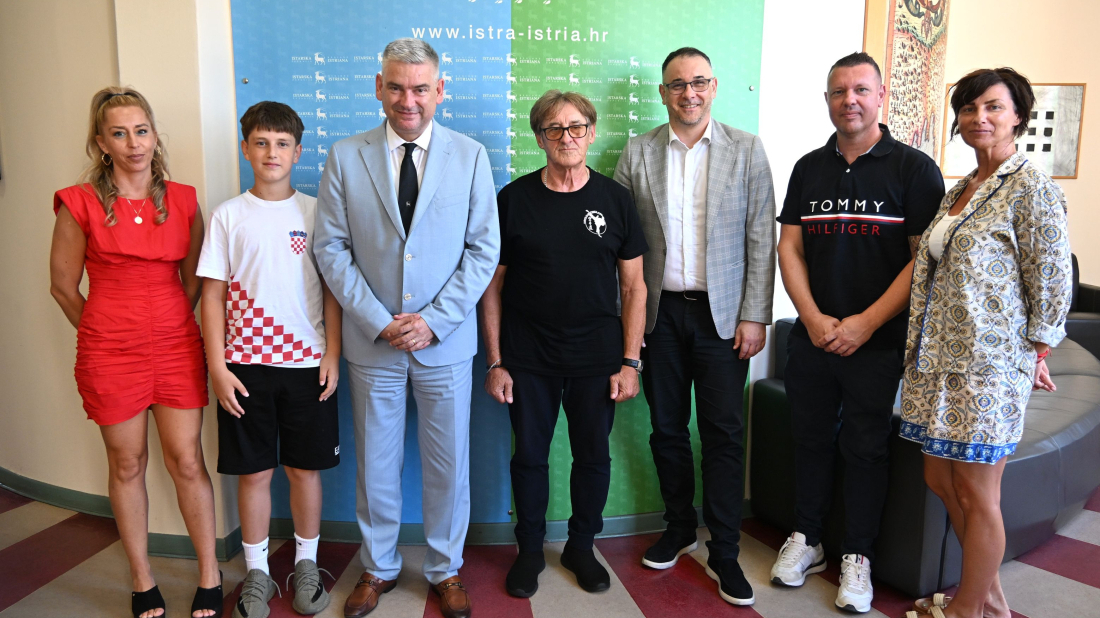 Župan Miletić primio mladog karatista Aleksandra Majkića nakon niza međunarodnih uspjeha