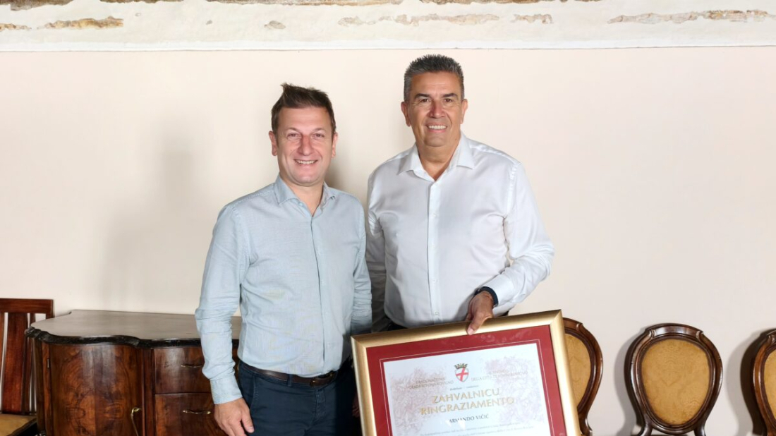Grad Rovinj zahvalio Armandu Vičiću na gotovo deset godina vođenja Sportske zajednice!