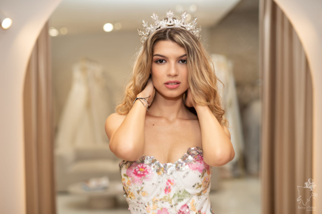 Od Pule do Vijetnama: Franciska Nikolčić bori se za titulu Miss Heritage Global