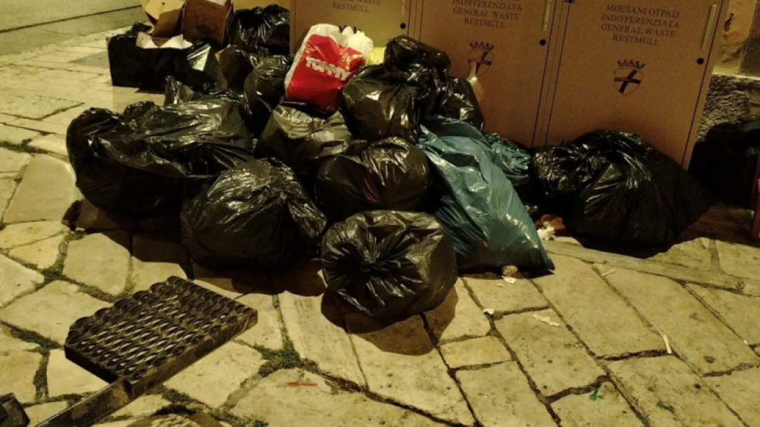 Nepropisno odlaganje otpada u Rovinju više se neće tolerirati: Grad najavio pojačane kontrole