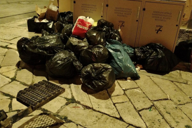 Nepropisno odlaganje otpada u Rovinju više se neće tolerirati: Grad najavio pojačane kontrole