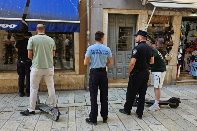 U samo pet dana rovinjska policija u Careri utvrdila 107 prekršaja