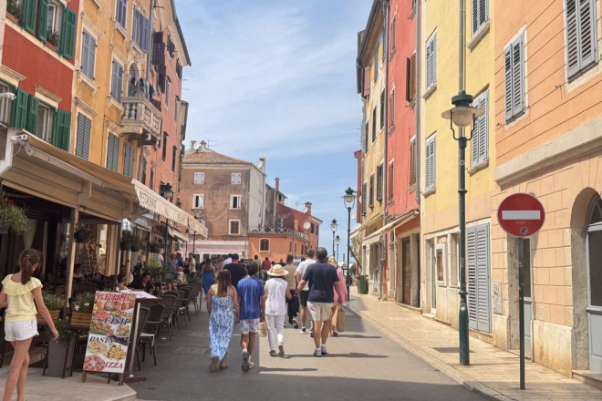 DZS zaviruje u turističke navike građana – gdje smo putovali, koliko trošili i kako doživljavamo turizam?