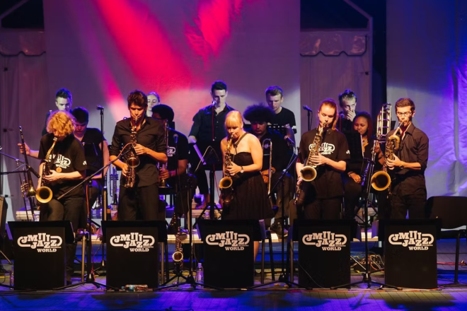 Svjetski jazz orkestar stiže u Pulu: Na Forumu nastupaju mladi glazbeni virtuozi iz 15 zemalja