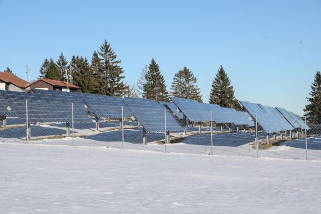 Do gotovo 25.000 eura bespovratno! Objavljen veliki poziv za solarne elektrane, dizalice topline i baterije