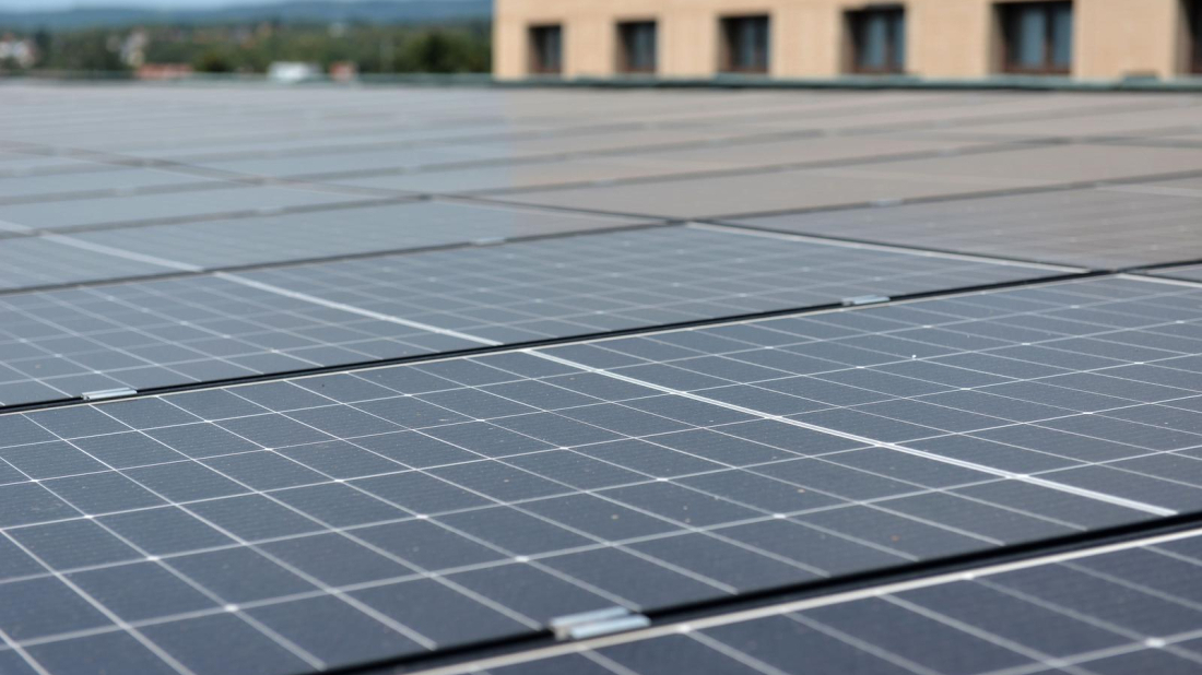 Istarska županija poduzetnicima nudi do 20.000 eura za ulaganja u solarne elektrane