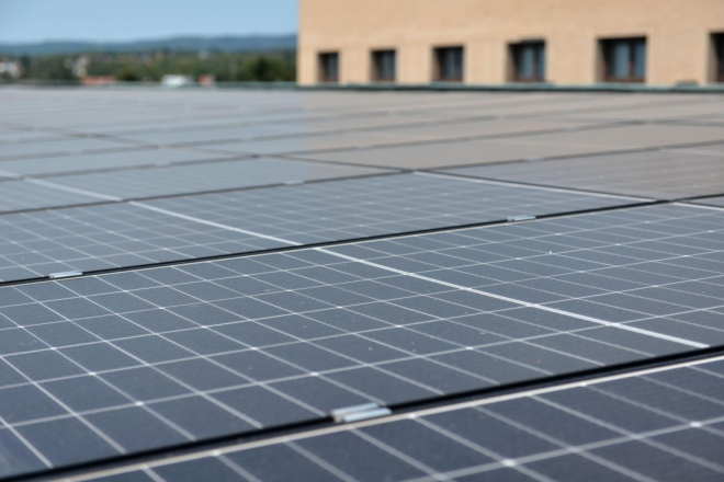 Istarska županija poduzetnicima nudi do 20.000 eura za ulaganja u solarne elektrane